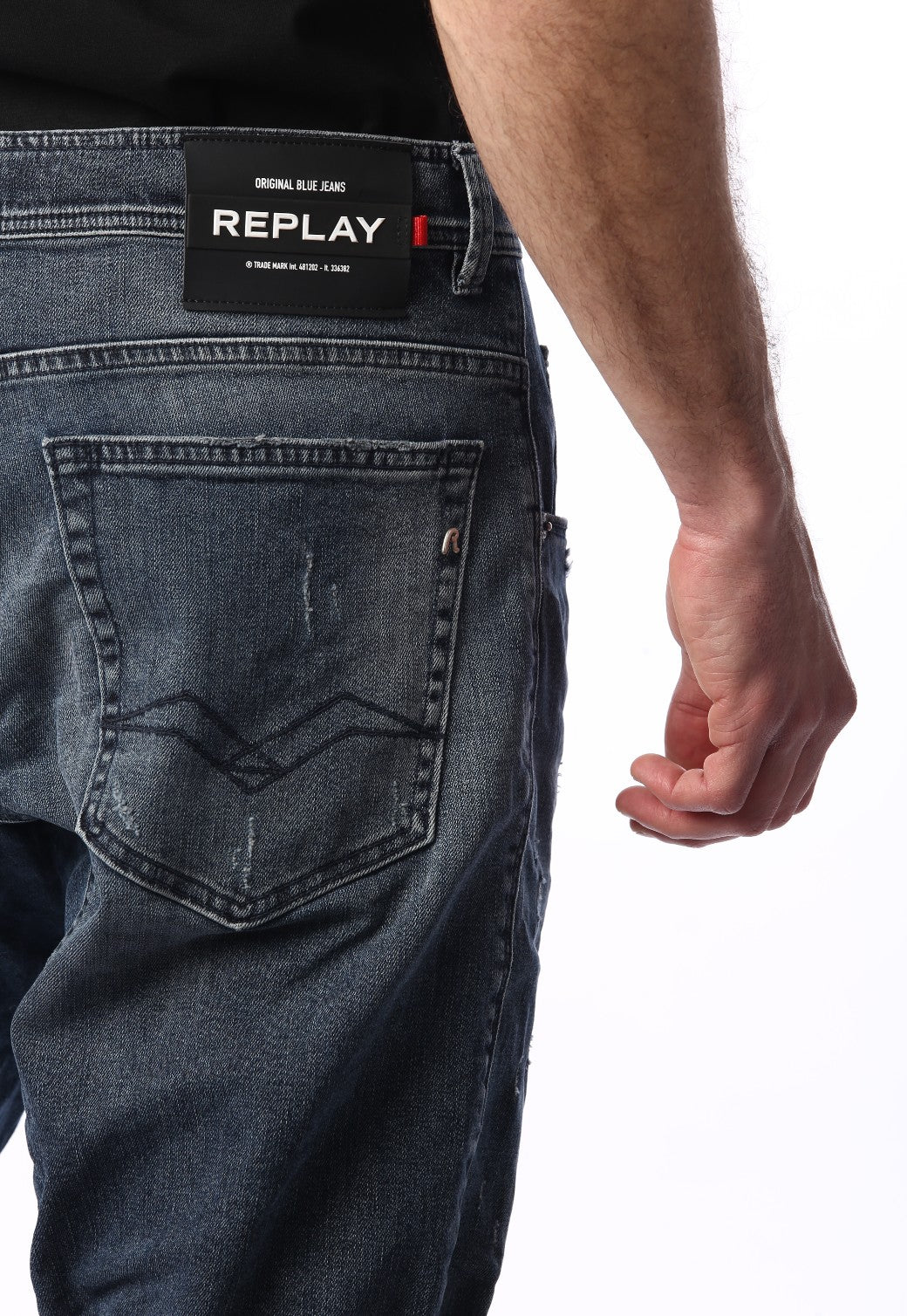 Thumb 4